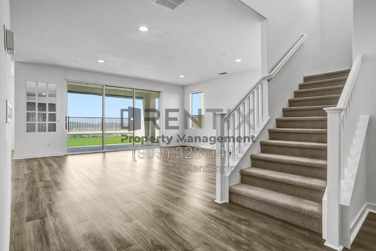 18116 Hedgerow Way - Photo 4 of 30