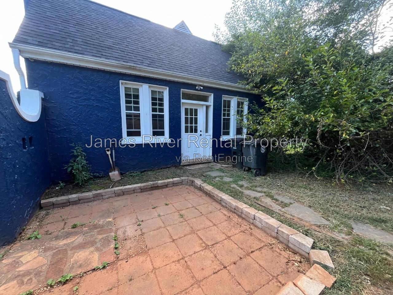 900 Dearing St - Photo 2 of 15