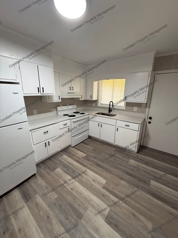 4293 Ayers Rd #4295 - Photo 4 of 12