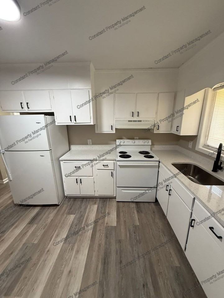 4293 Ayers Rd #4295 - Photo 5 of 12