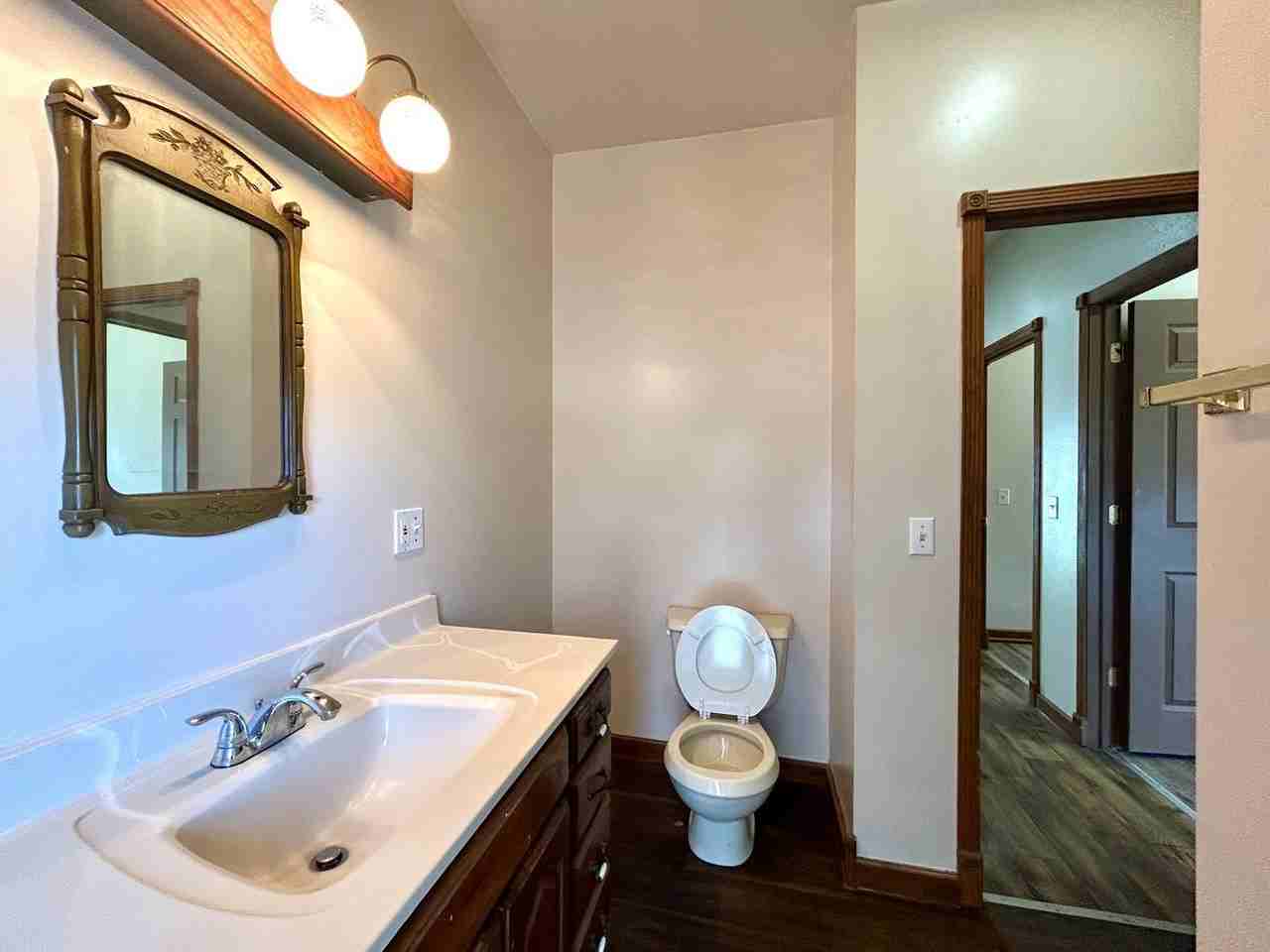 1633 Peck St #2 - Photo 4 of 11