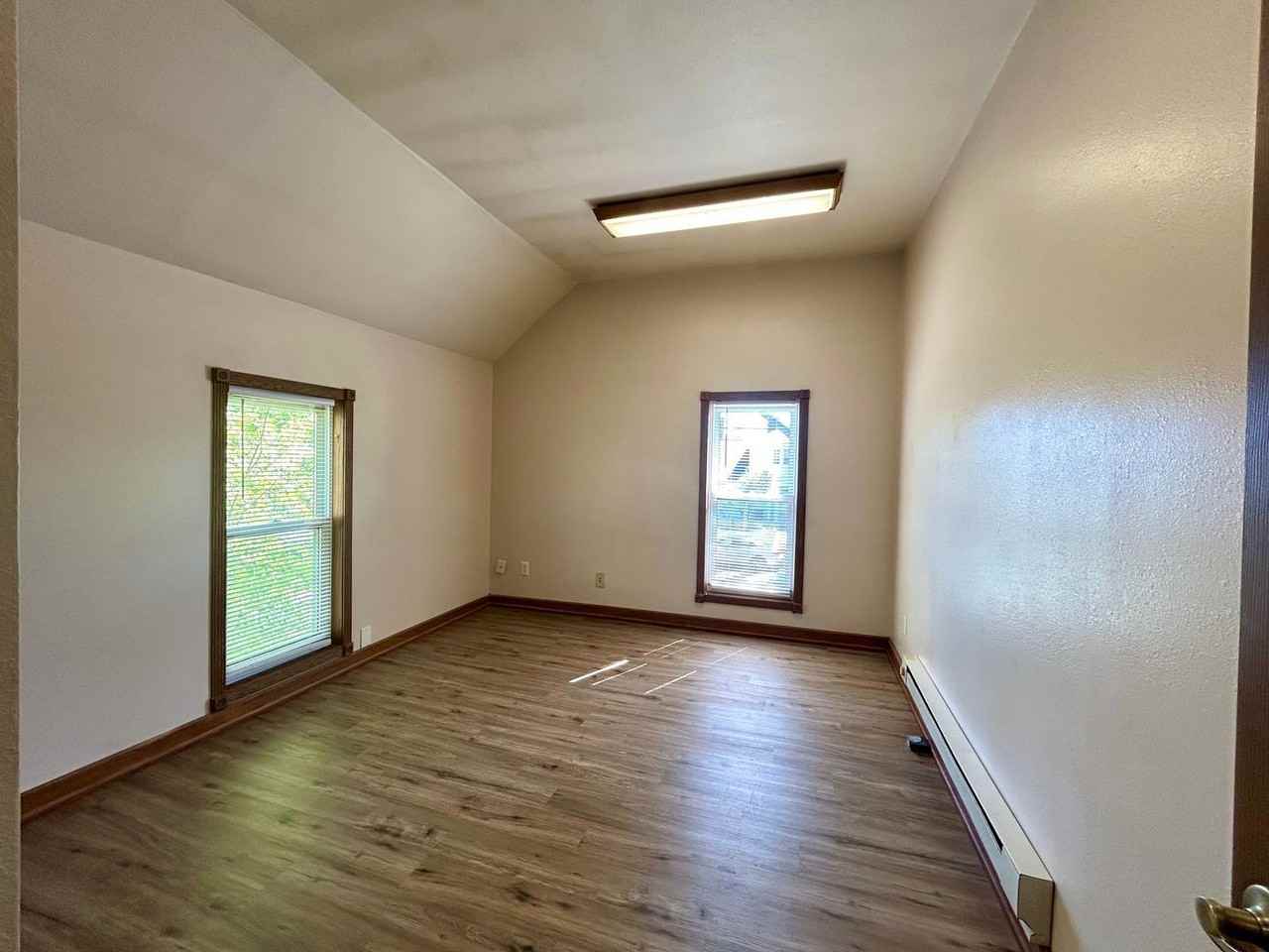 1633 Peck St #2 - Photo 6 of 11