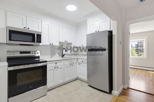 1019 Main St #D - Photo 1 of 1