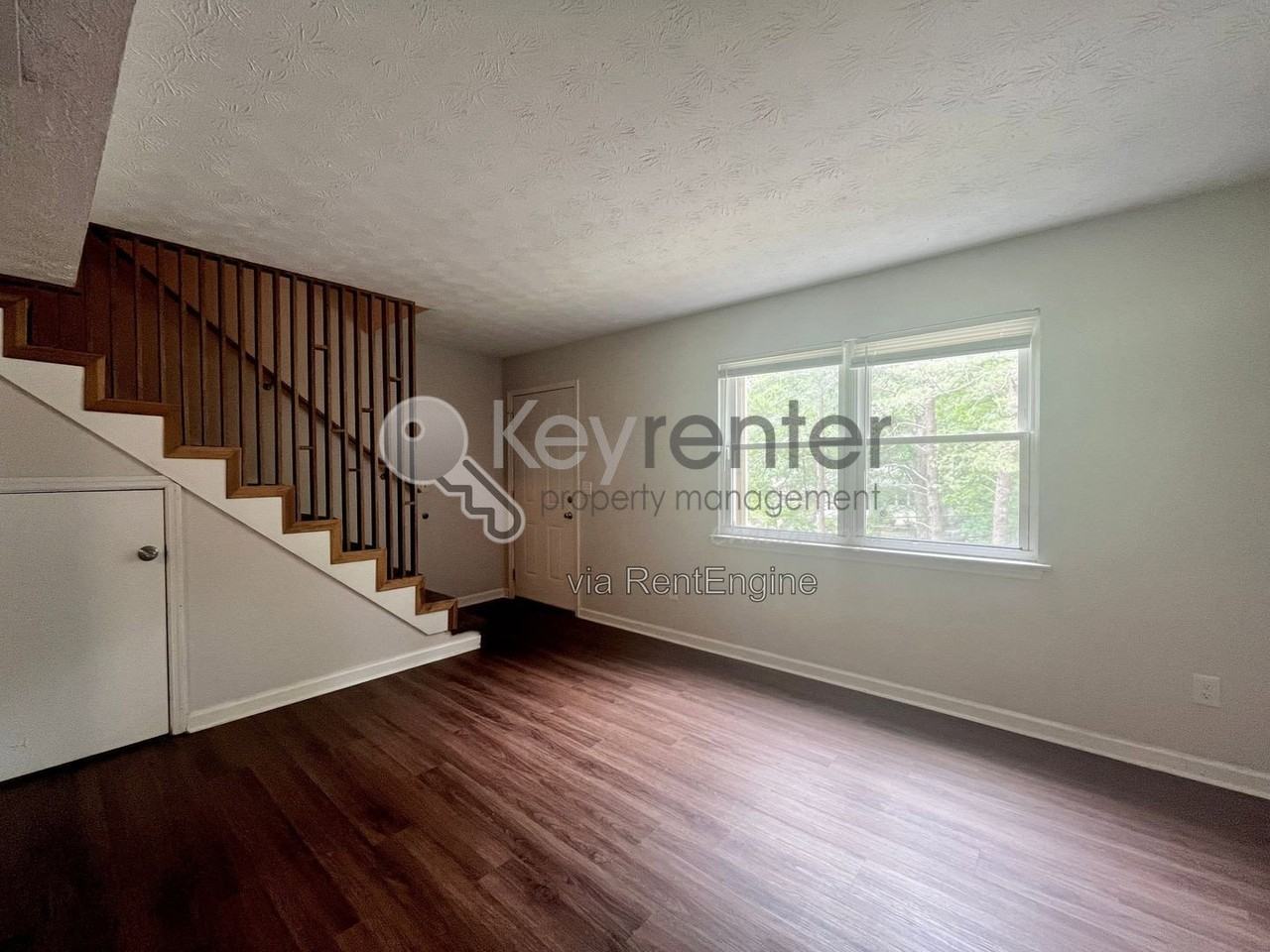 1612 Knickerbocker Ave #A - Photo 4 of 12