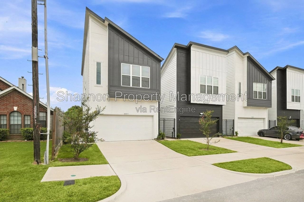 3542 Amos St #F - Photo 3 of 45