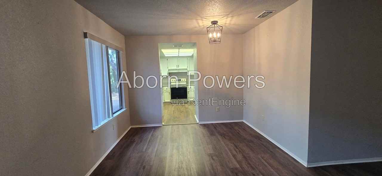 3174 Shawnee Ct - Photo 6 of 22