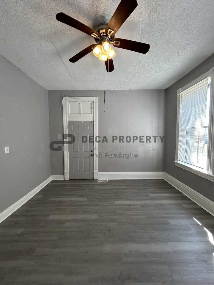 3303 Chippewa St - Photo 4 of 15