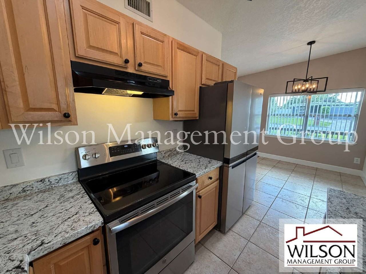 4008 Montrose Ct - Photo 7 of 17