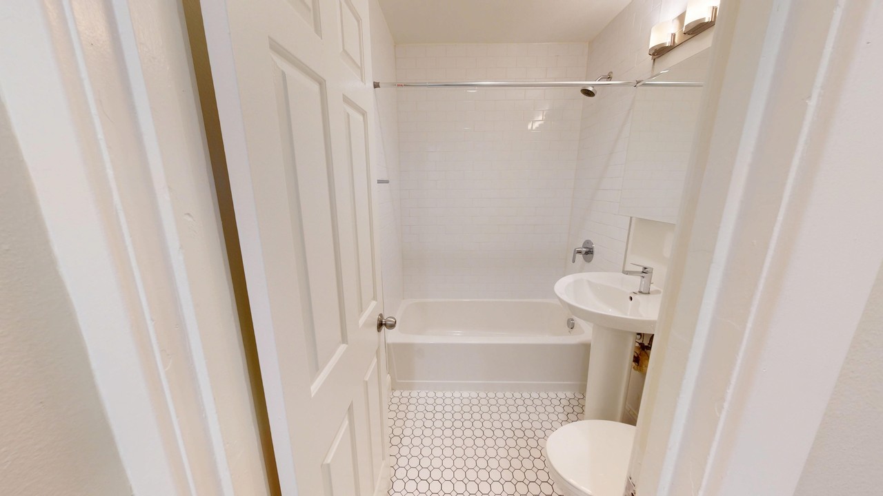 355 Fulton Street - Photo 4 of 16