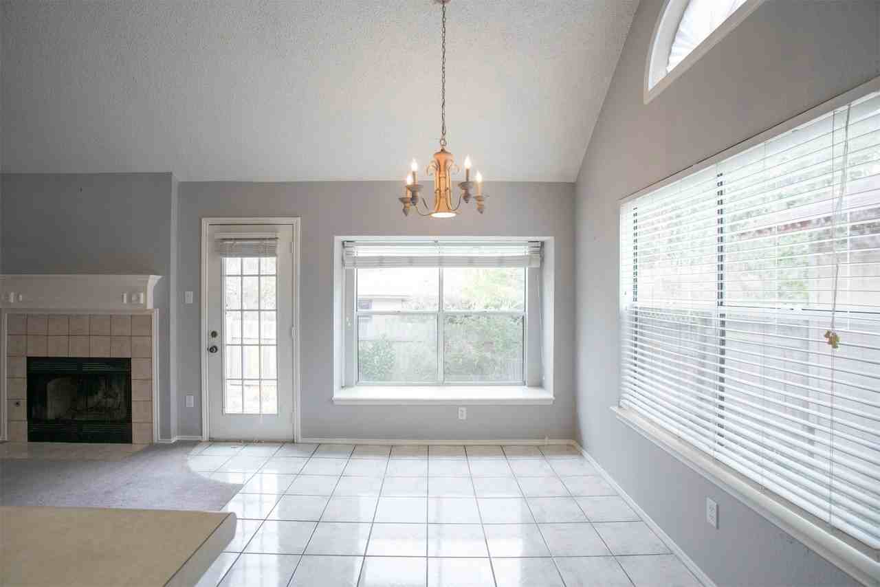 10639 Carovilli Dr - Photo 7 of 50