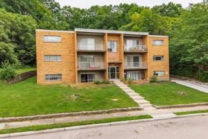 featured image of 1572 Glen Parker Ave #1
