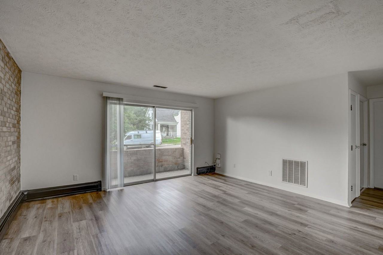 1572 Glen Parker Ave #1 - Photo 4 of 15