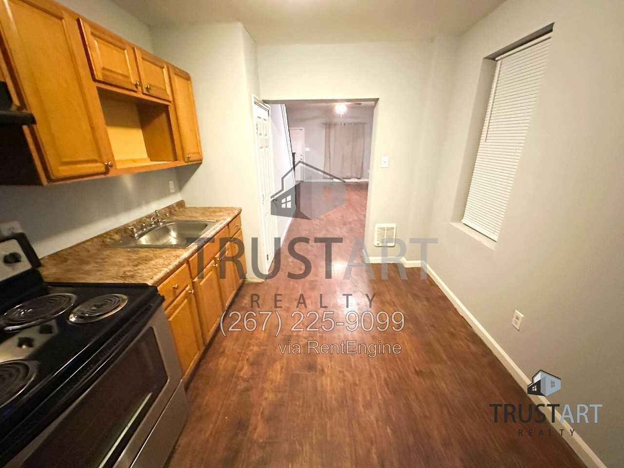3459 Braddock St - Photo 4 of 19
