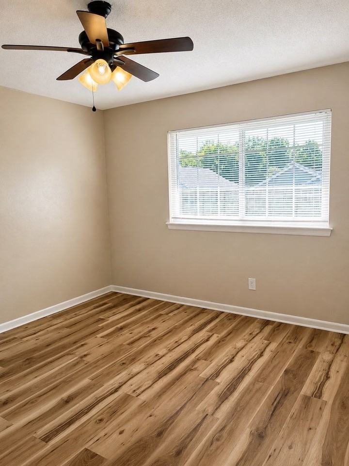 3973 Teakwood Dr #3971 - Photo 7 of 9