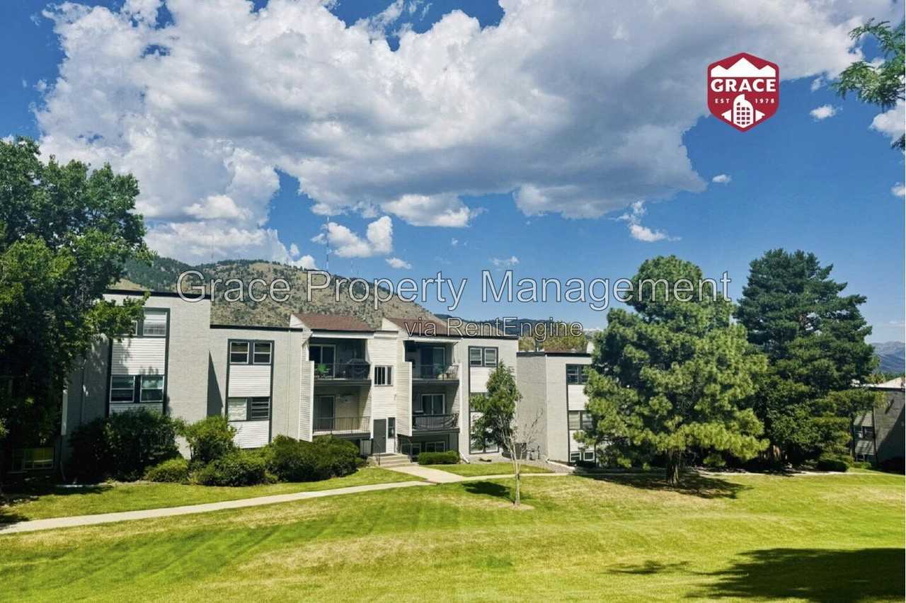 501 Golden Cir #201
