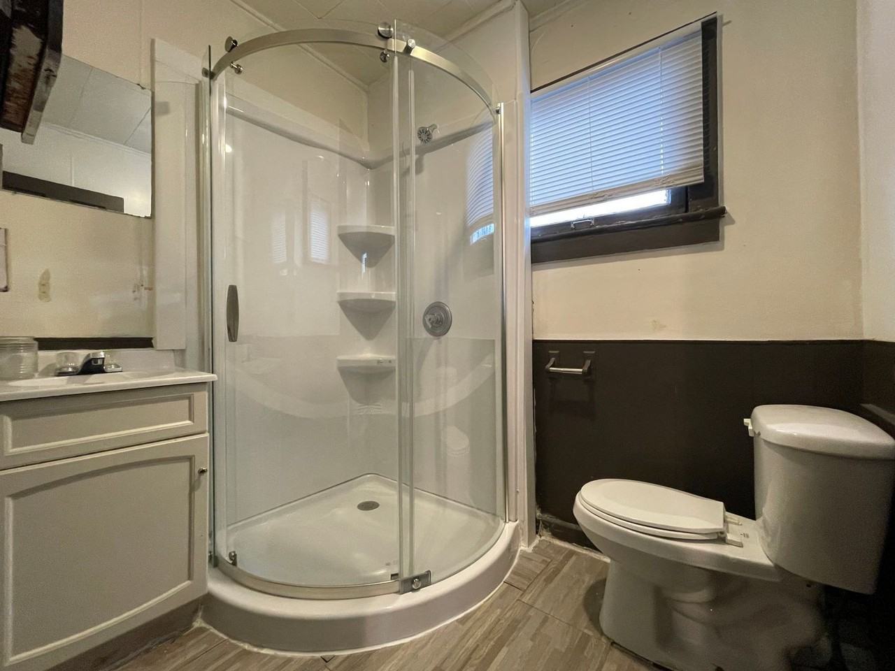 469 W Forest Ave - Photo 7 of 14