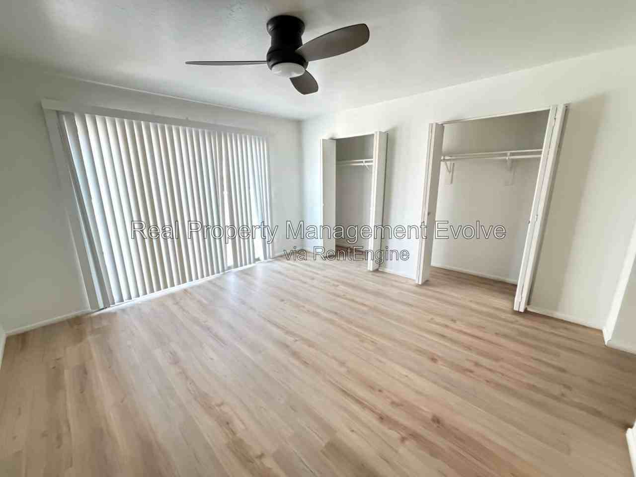 122 S Hardy Dr #23 - Photo 3 of 19