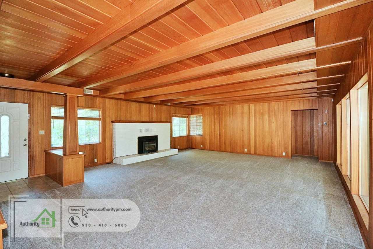 3180 Wilshire Dr - Photo 5 of 34