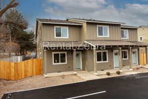 featured image of 611 Se Dunham St #2-2