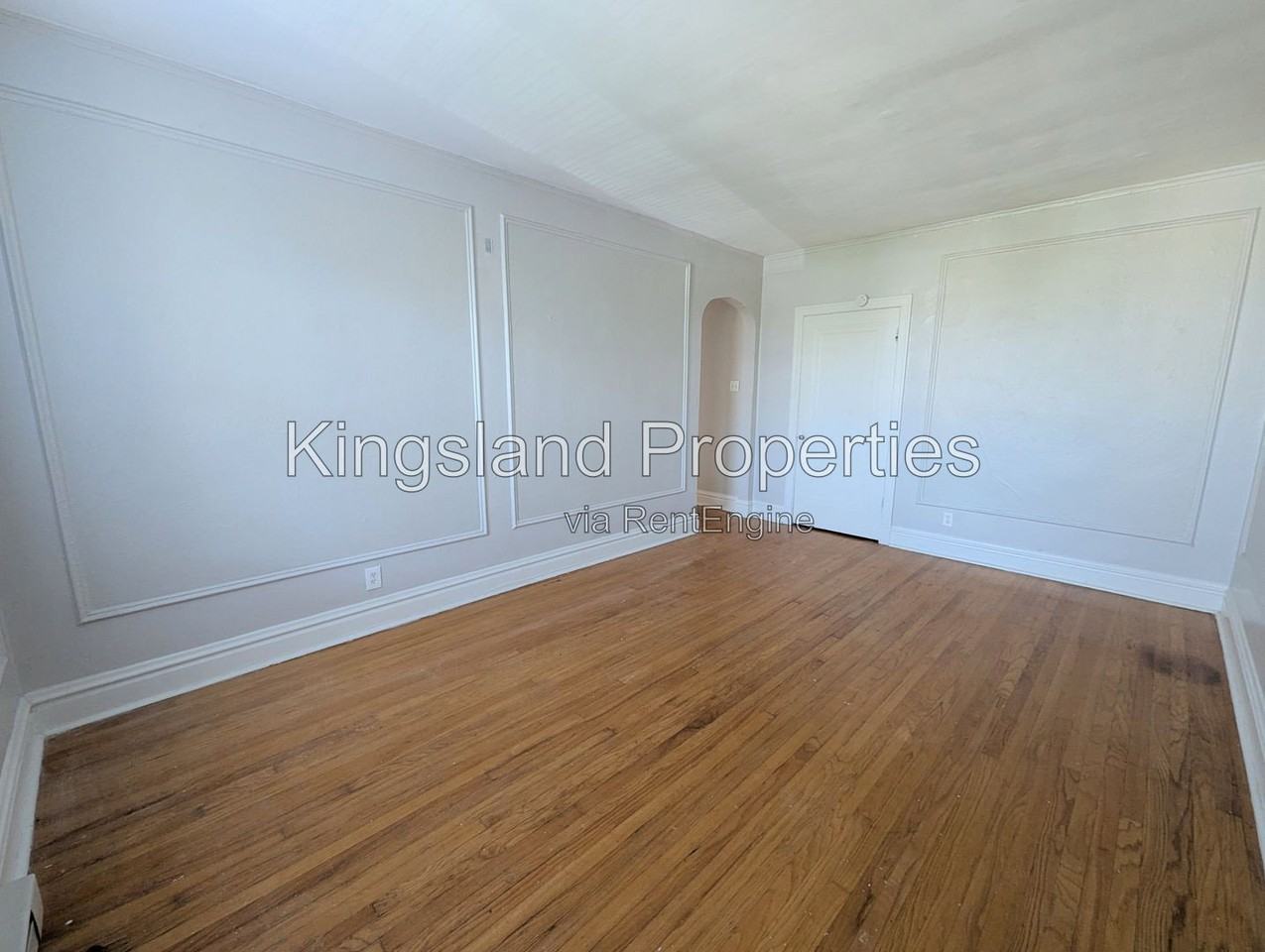 3864 S Spring Ave #3S - Photo 4 of 15
