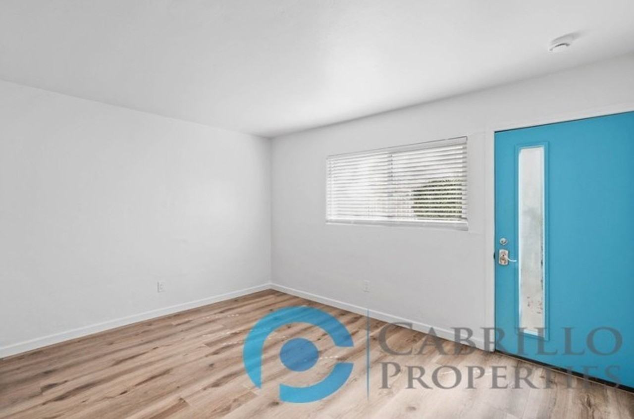 4121 1/2 Kansas St - Photo 7 of 16