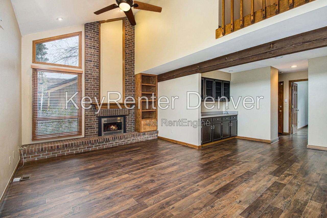 8217 Lodgepole Trl - Photo 3 of 31