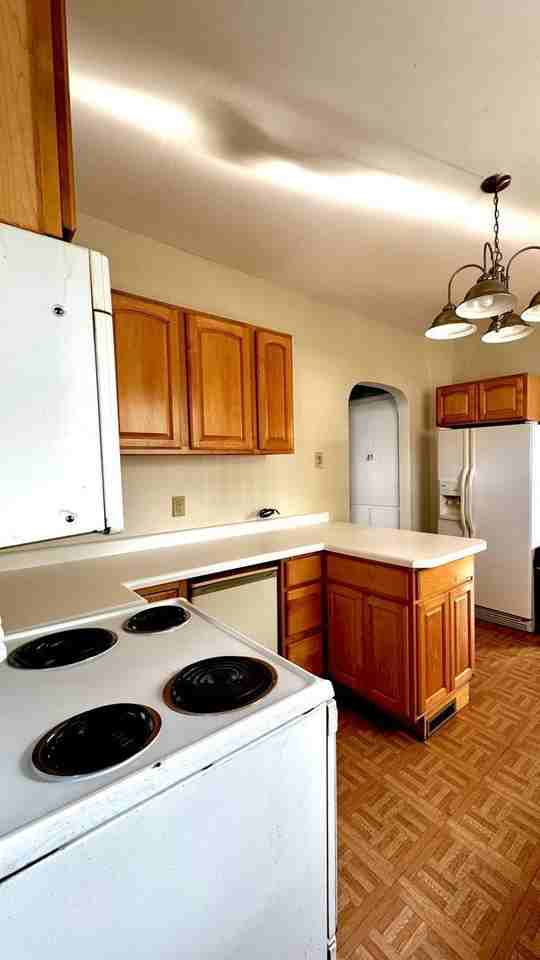 1411 5th St - Photo 3 of 11