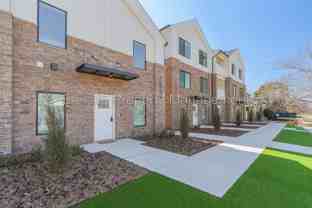 1616 Nw 17th St #13 - Photo 1 of 1