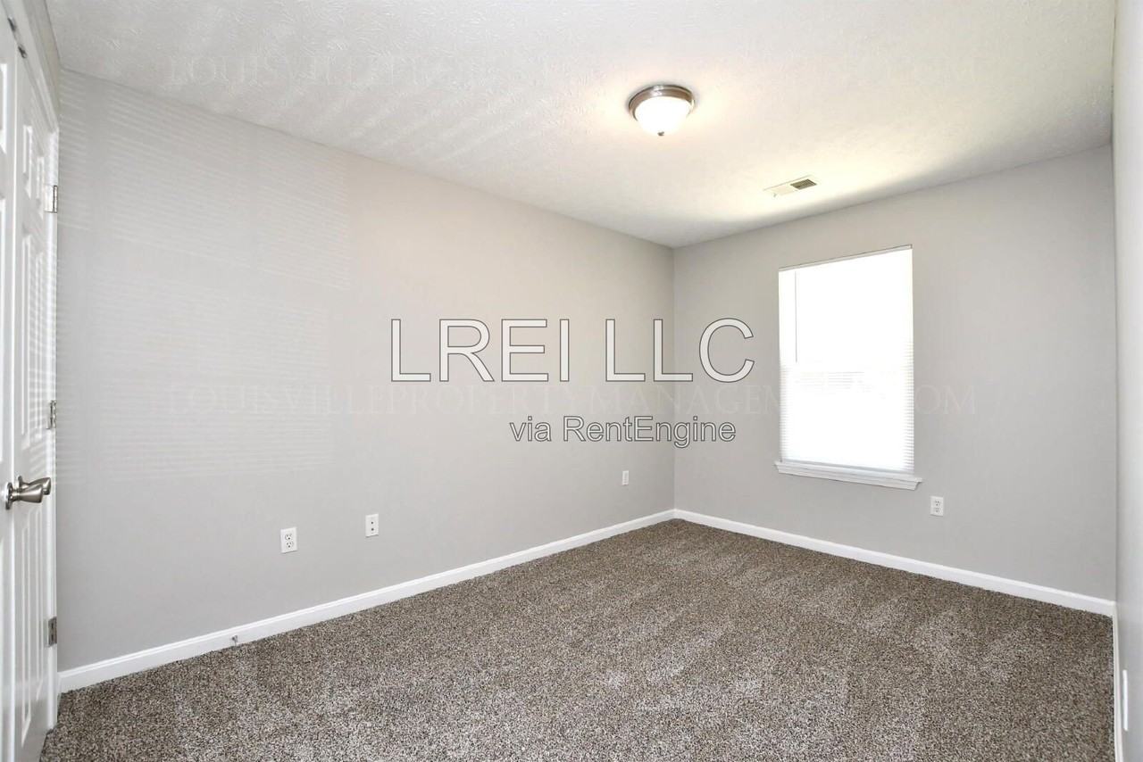 306 Keeneland Dr #1A - Photo 7 of 45