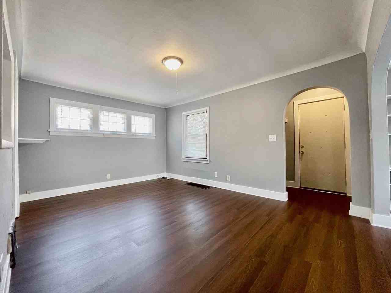 1417 Madison St - Photo 5 of 24