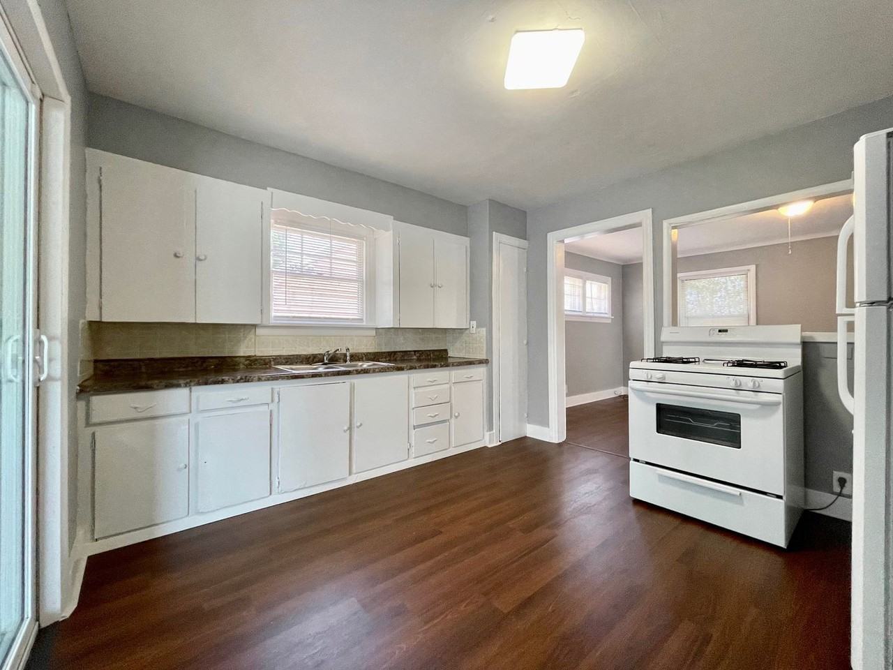 1417 Madison St - Photo 7 of 24