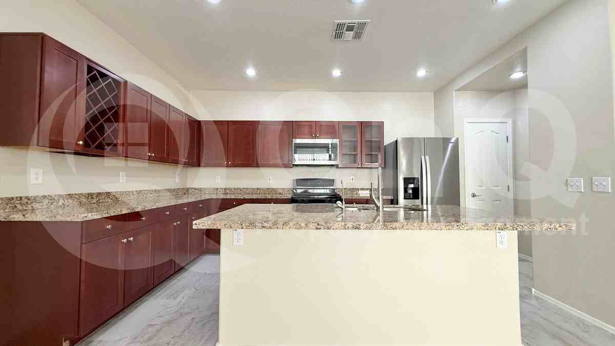 3935 E Jasper Dr - Photo 6 of 19