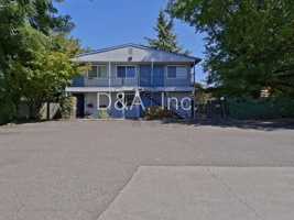 featured image of 697 Jefferson St Se #2