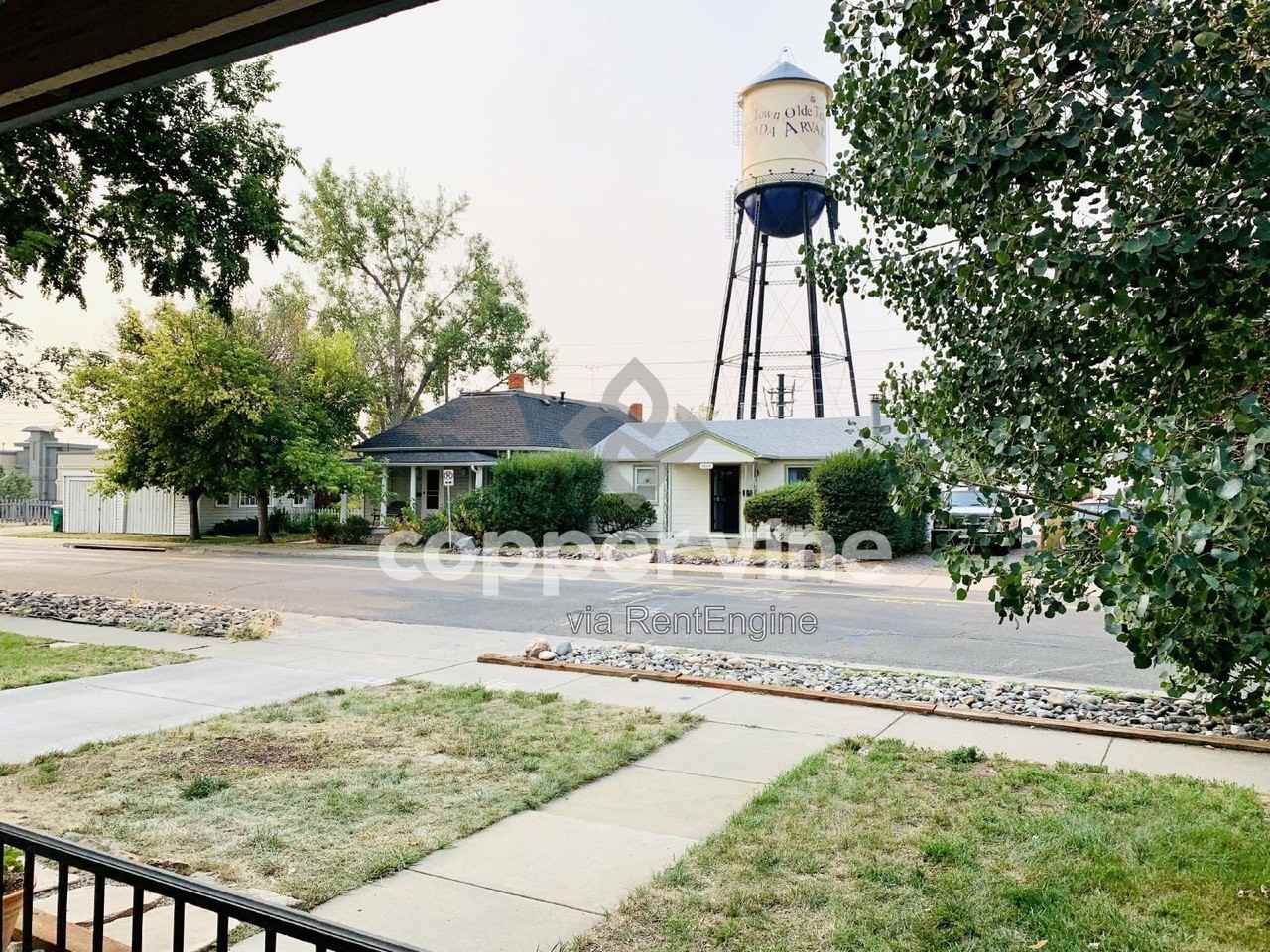 7803 Grandview Ave - Photo 4 of 19