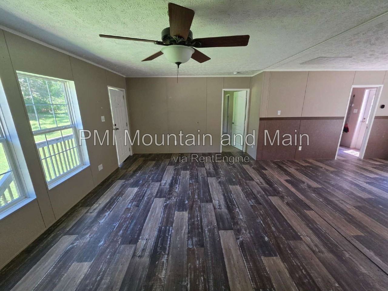 150 Porter Rd - Photo 4 of 36
