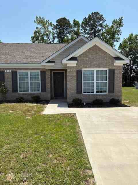 214 Jeremy Ln #B