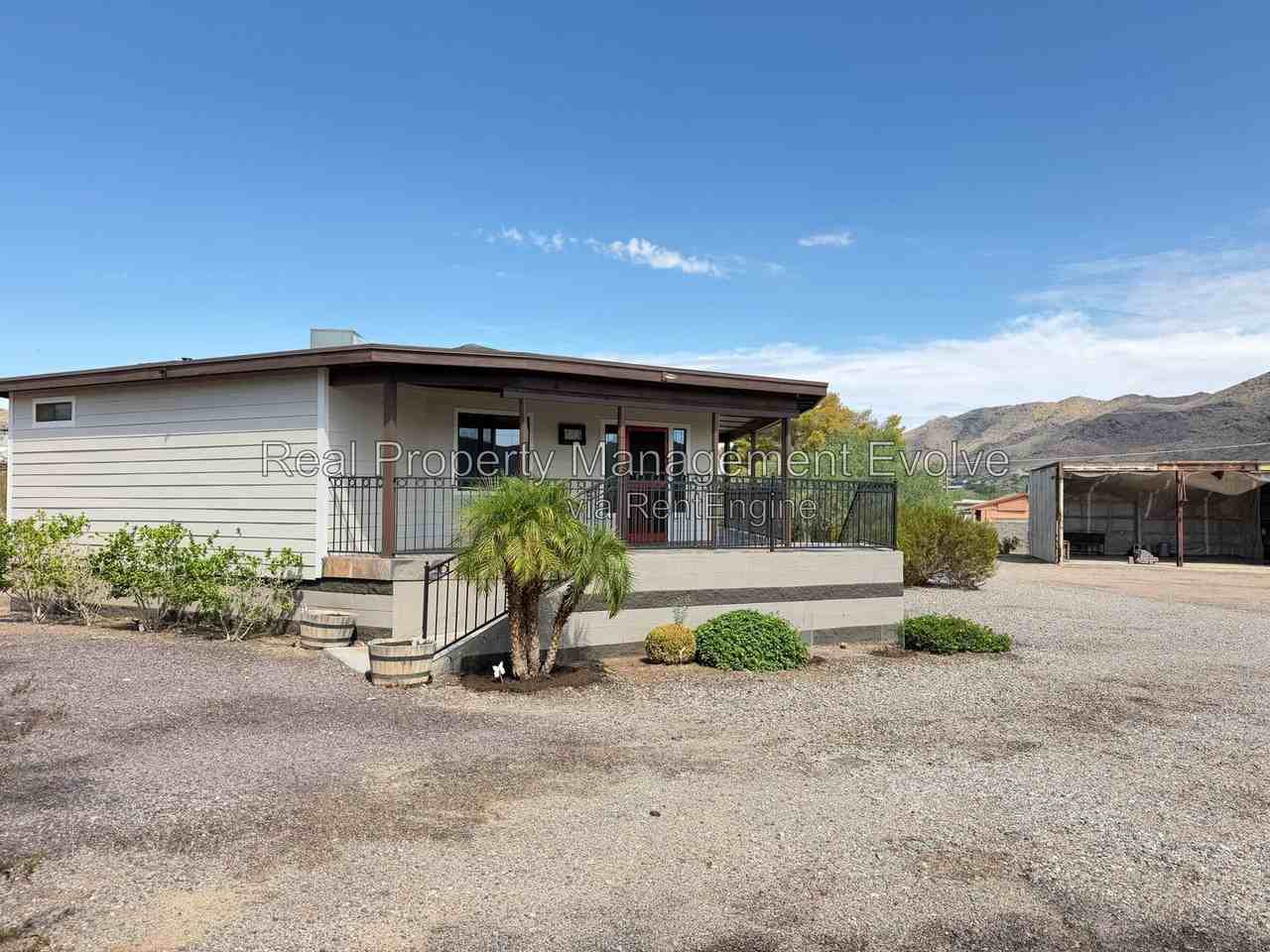 4213 W Cheyenne Dr - Photo 3 of 25