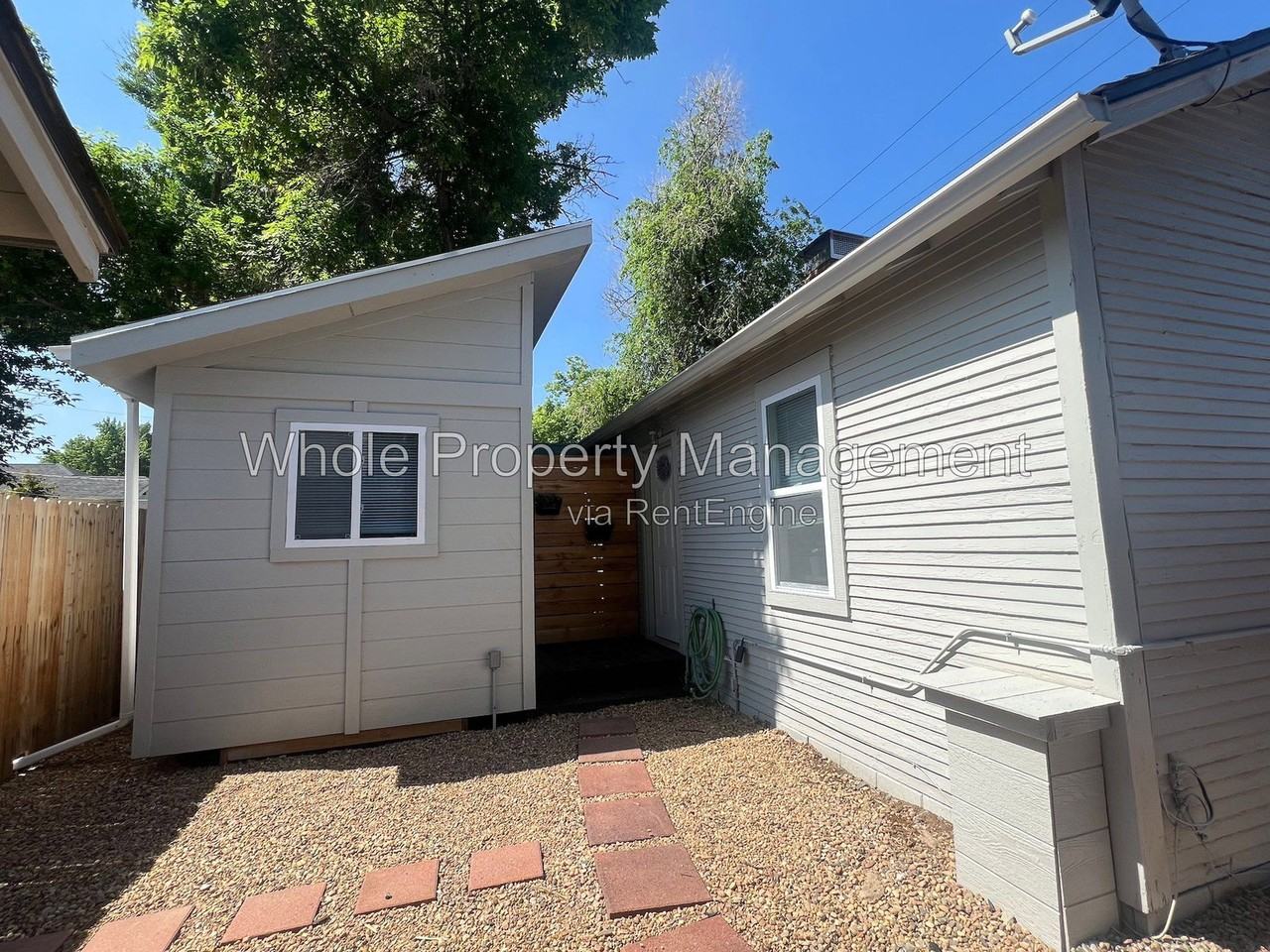 4205 S Lincoln St - Photo 2 of 15
