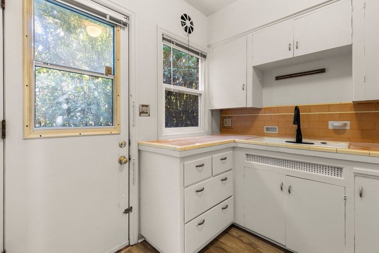 516 Se 15th Ave - Photo 4 of 18