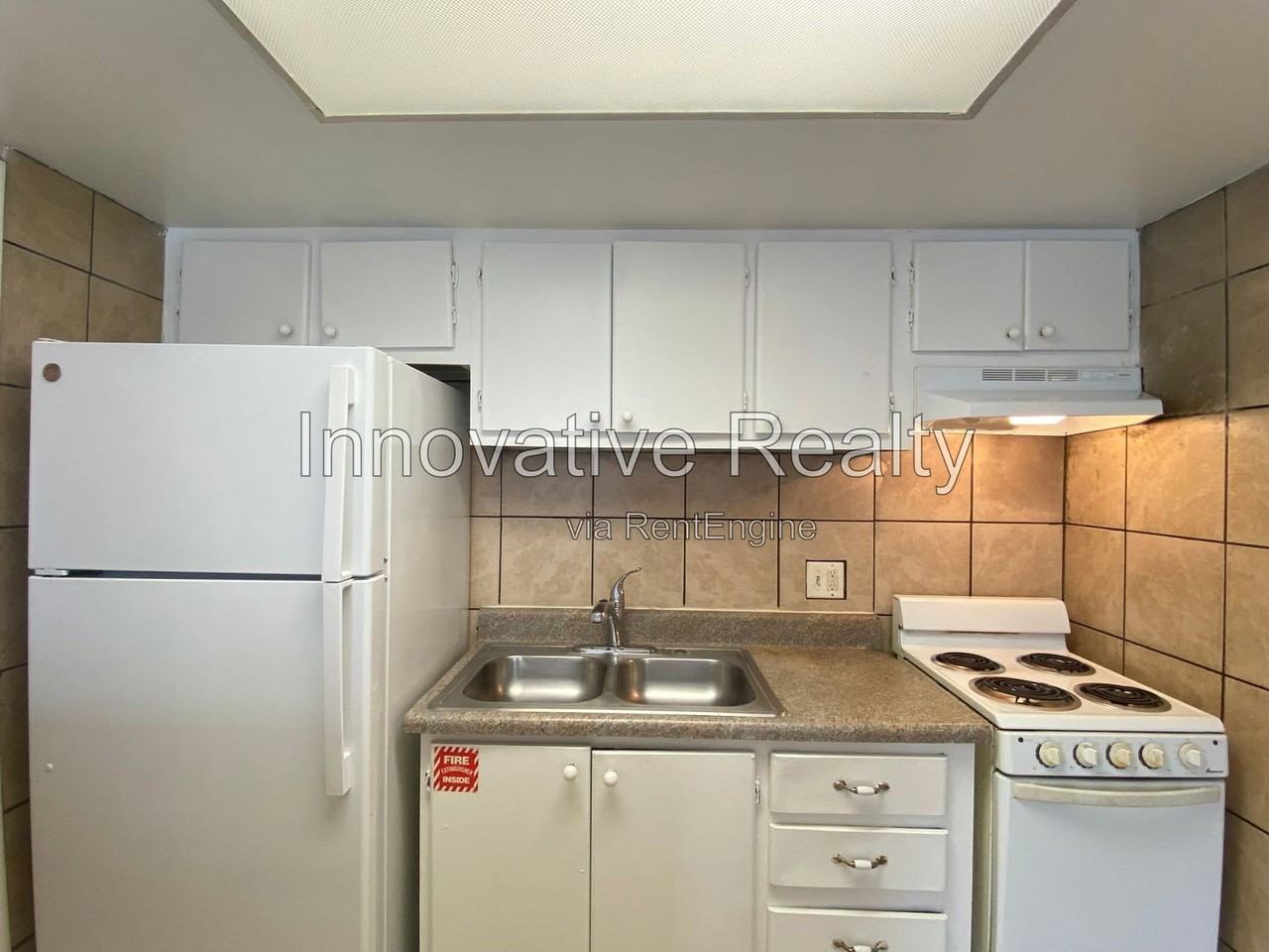 5117 Curry Ford Rd #4 - Photo 3 of 14