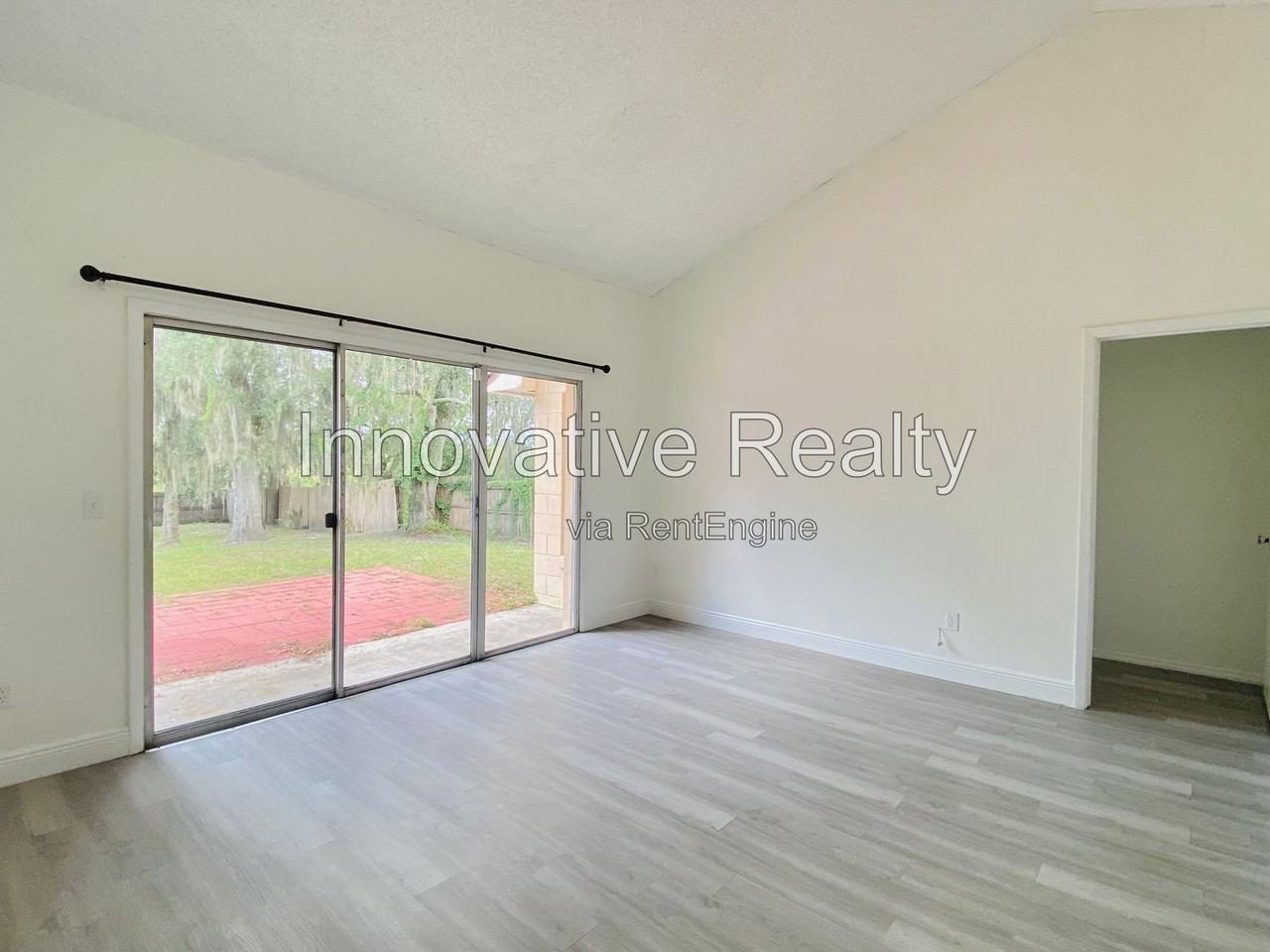 6400 Lake Horseshoe Dr - Photo 5 of 29
