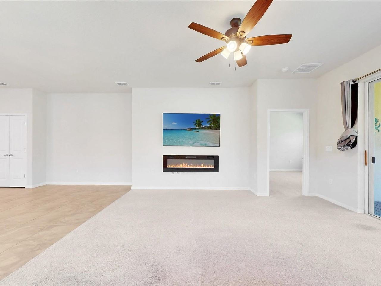 2542 Cliff Way - Photo 3 of 33