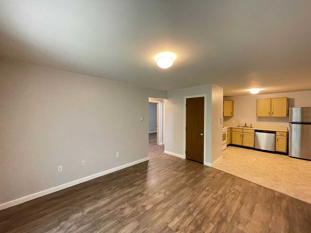 12 E Side Dr #209 - Photo 6 of 18