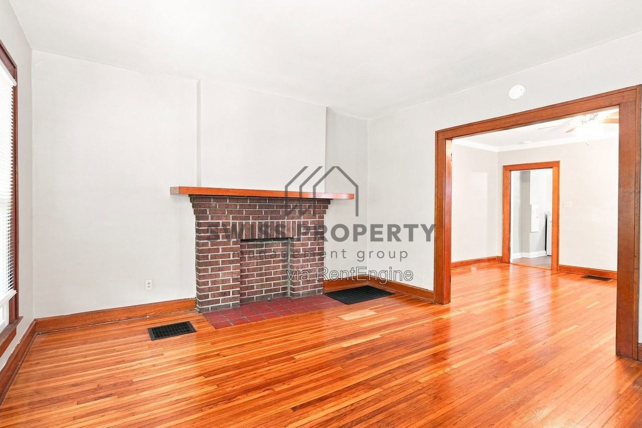 2685 Indianola Ave - Photo 2 of 20