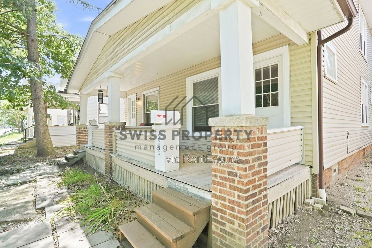 2685 Indianola Ave - Photo 4 of 20