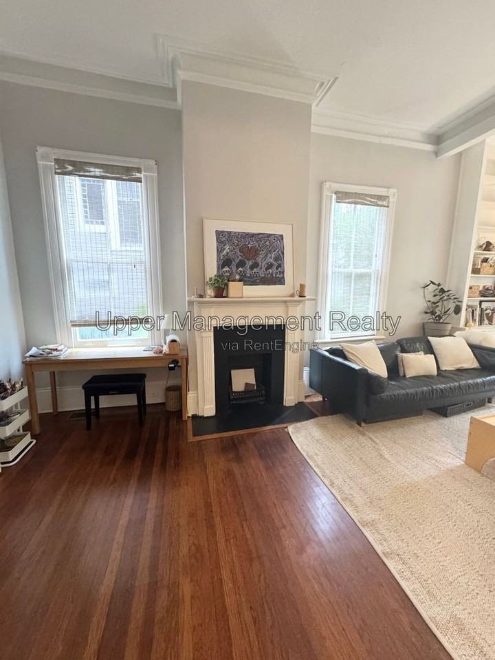 1662 Dufossat St #1662 - Photo 4 of 35