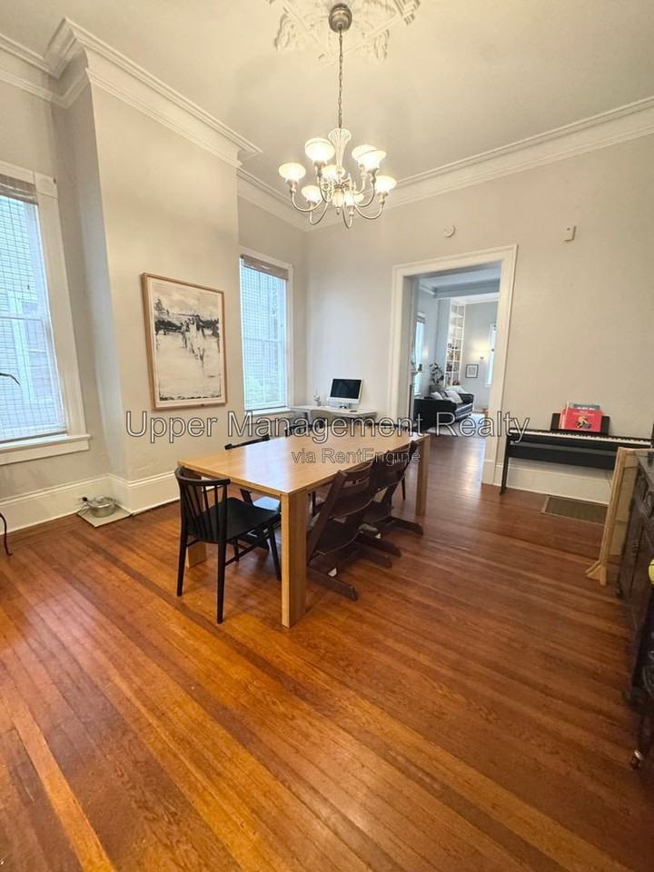 1662 Dufossat St #1662 - Photo 7 of 35