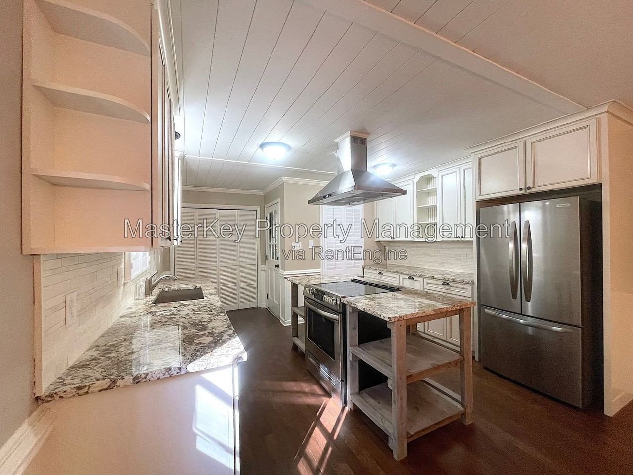 1309 Tarbert Dr - Photo 5 of 22