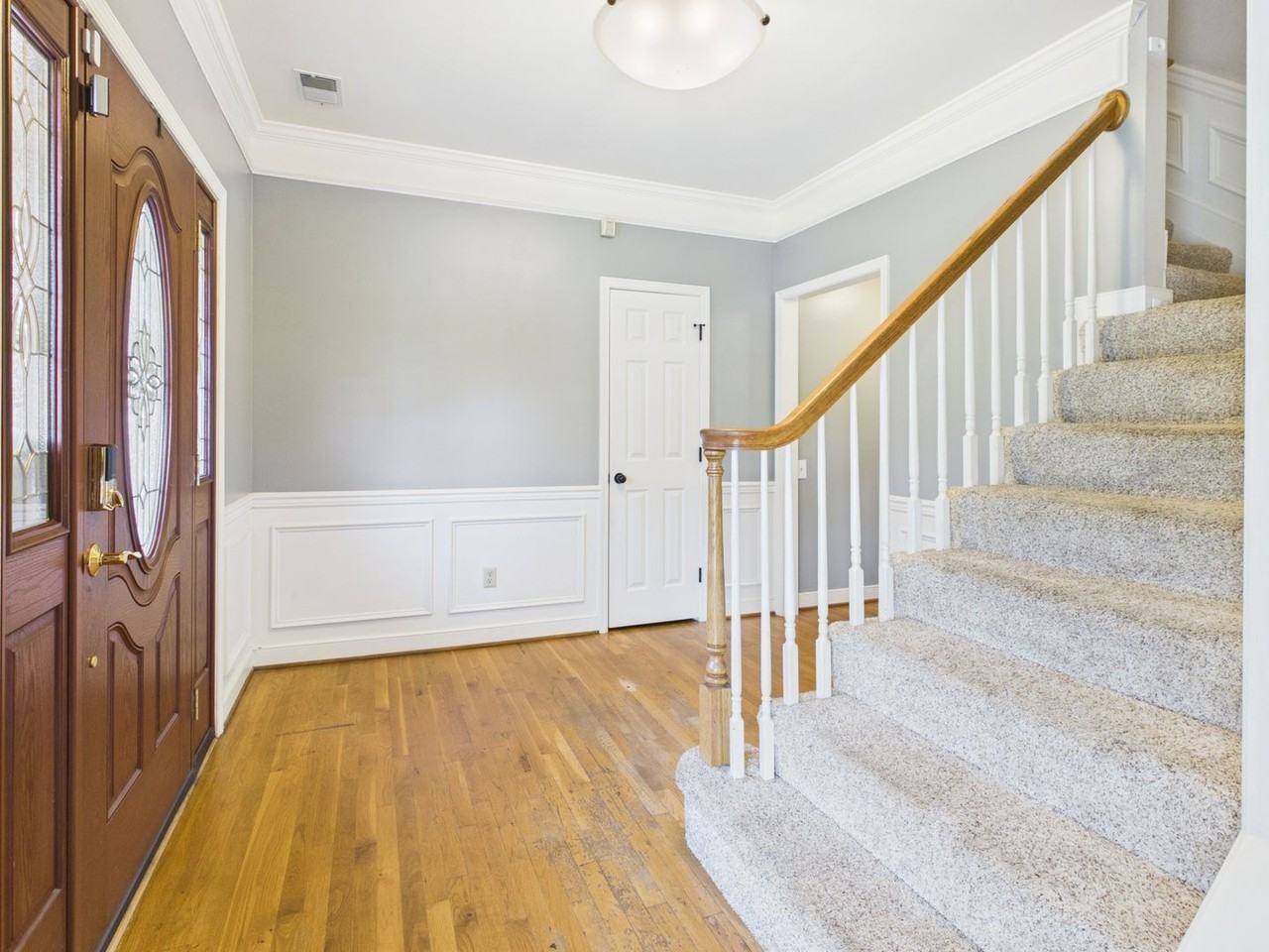 6118 Walnut Landing Way - Photo 7 of 50
