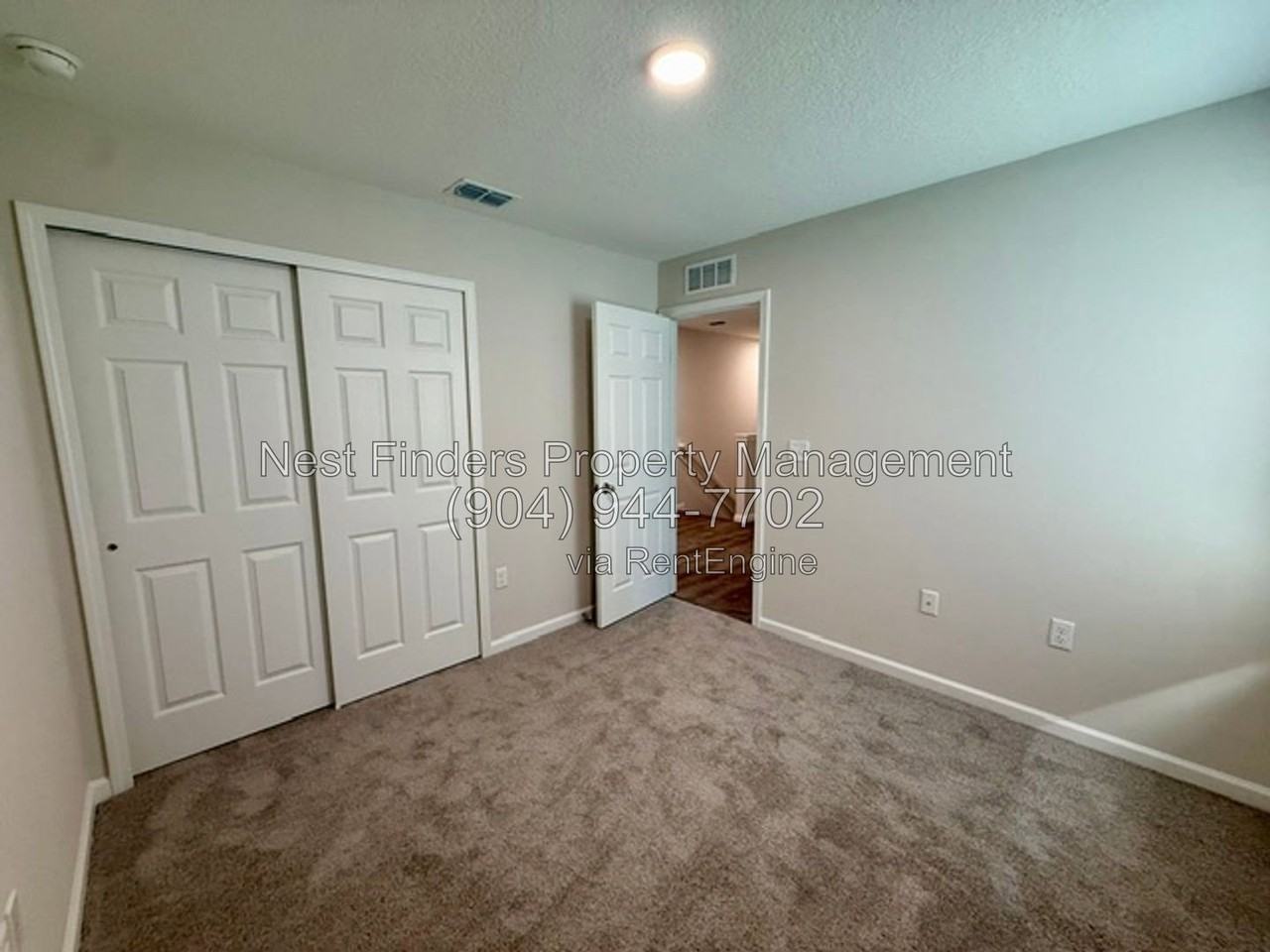 9091 India Ave - Photo 5 of 25